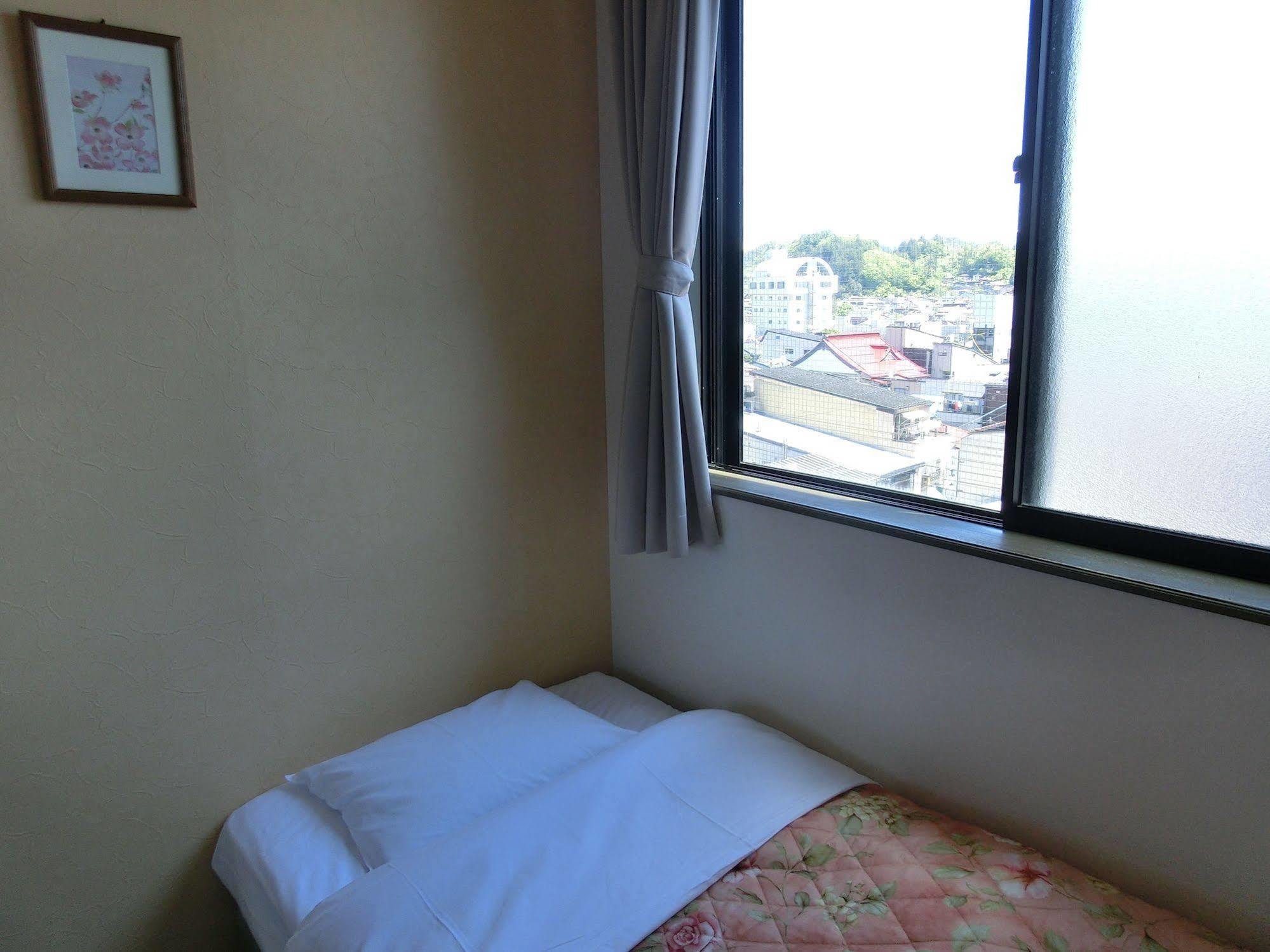 Hotel Hana Takayama  Bagian luar foto