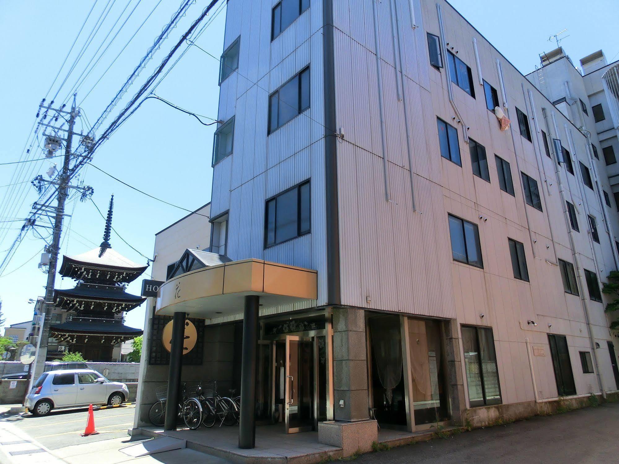 Hotel Hana Takayama  Bagian luar foto