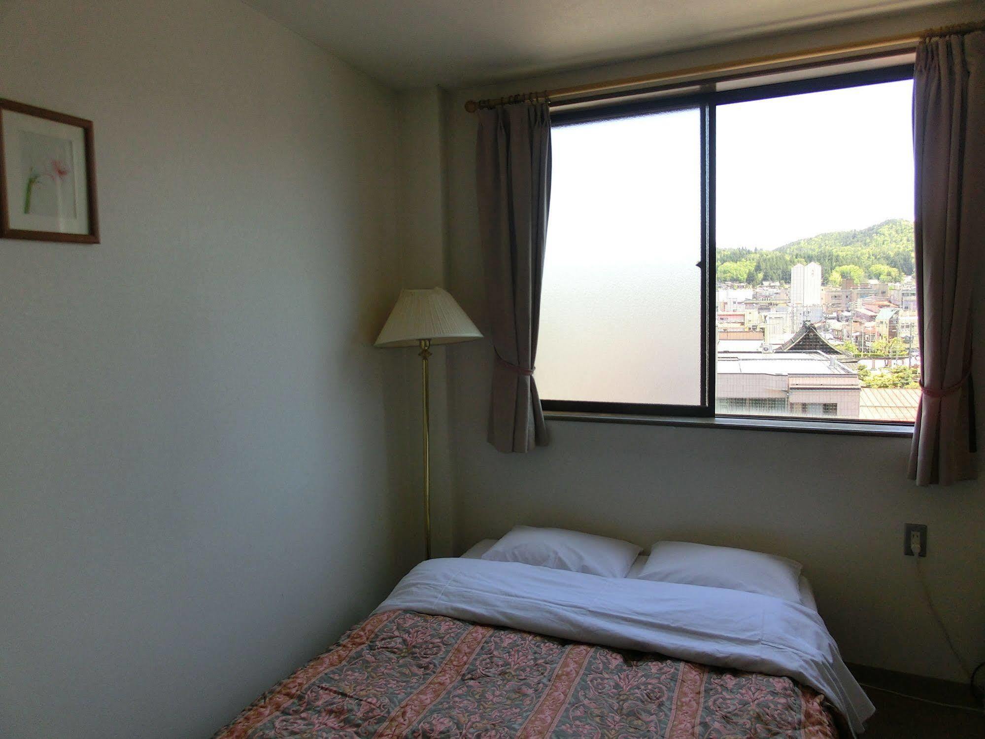Hotel Hana Takayama  Bagian luar foto