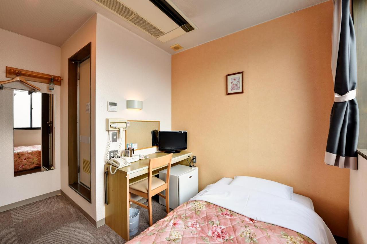 Hotel Hana Takayama  Bagian luar foto